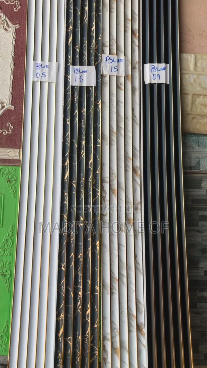 P S Line Wall Panel