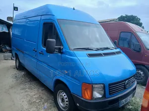 Mercedes-Benz T2 2004 Blue