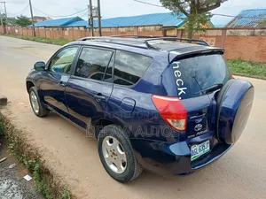 Toyota RAV4 2007 Blue