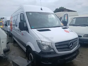 Mercedes-Benz Tourismo 2006 White