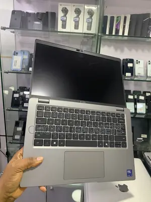 Laptop Dell Latitude 5450 16GB Intel Core Ultra 5 SSD 256GB