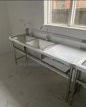 Double Sink With Side