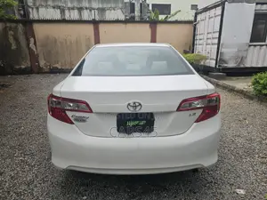 Toyota Camry 2014 White