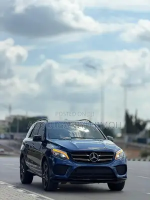 Mercedes-Benz GLE-Class GLE 350d 4MATIC 2018 Blue