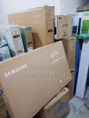 Samsung 32 Inch LED Smart TV With PurColor