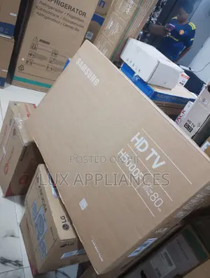 Samsung 32 Inch Smart TV With Contrast Enhancer