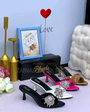 Zainab Yahya Shoes