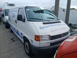 Volkswagen Transporter 2010 White