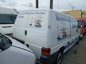 Volkswagen Transporter 2010 White