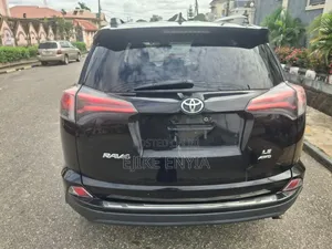 Toyota RAV4 2018 Black