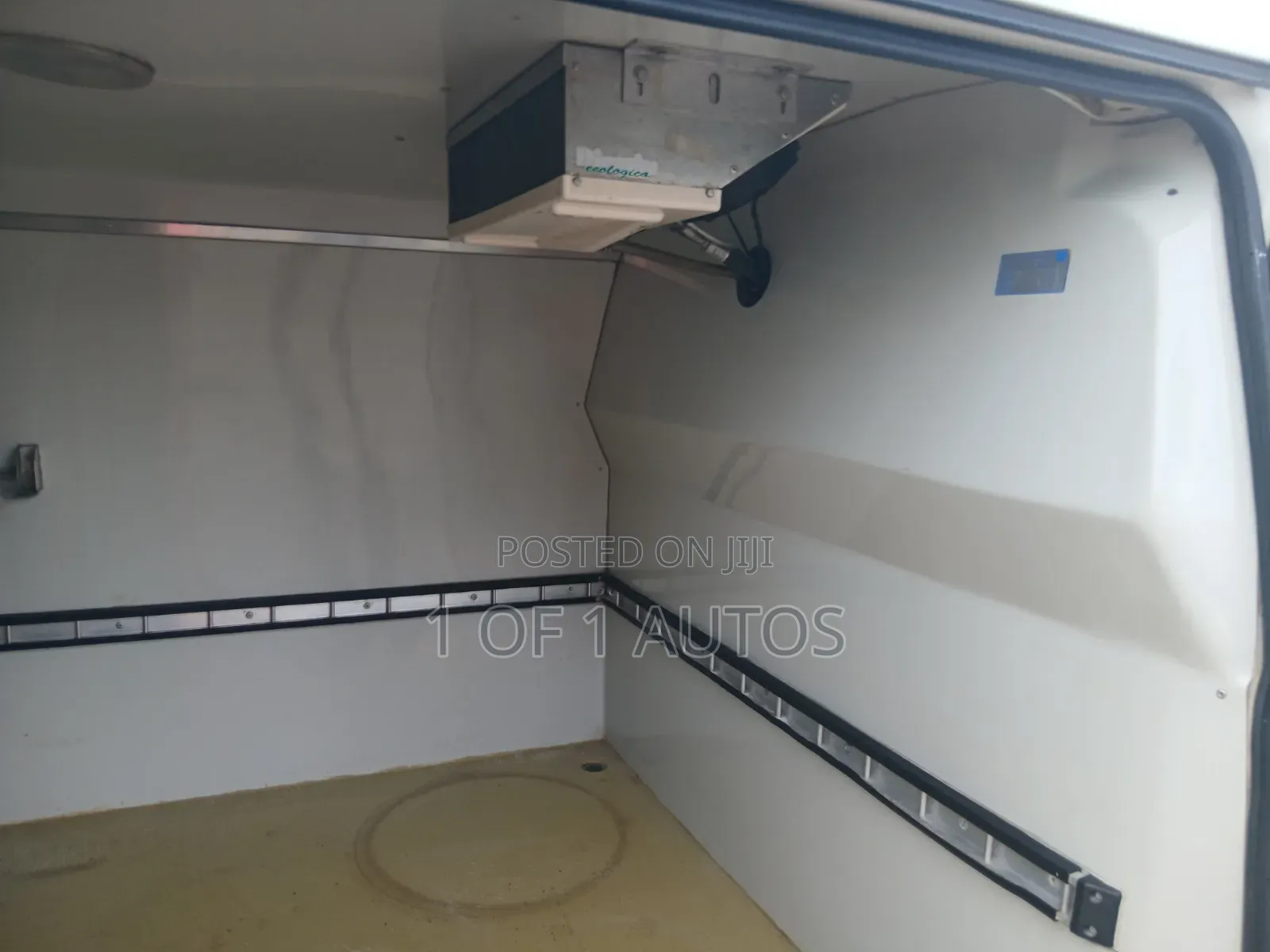 Volkswagen Transporter 2010 White