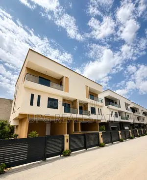 Furnished 4bdrm Duplex in Lekki Foreshore for sale
