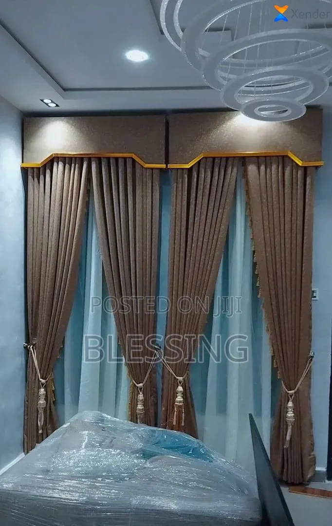 Curtains and Window Blinds