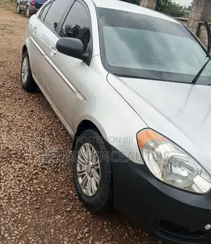 Hyundai Accent 2006 Silver