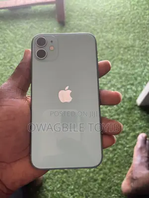 Apple iPhone 11 64 GB Green