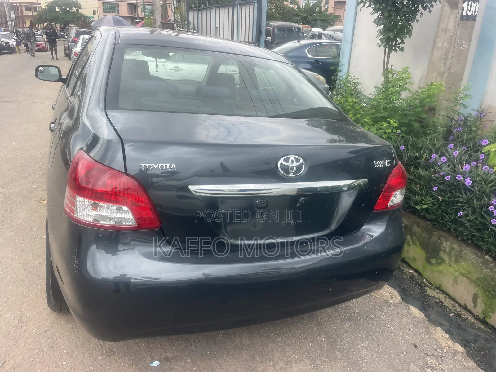 Toyota Yaris 1.5 Automatic 2009 Gray