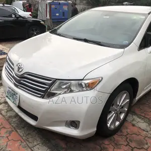 Toyota Venza AWD 2010 White