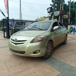 Toyota Yaris 2006 Green