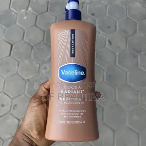 Vaseline Intensive Care Cocoa Radiant Body Lotion (Huge 32oz / 947ml)