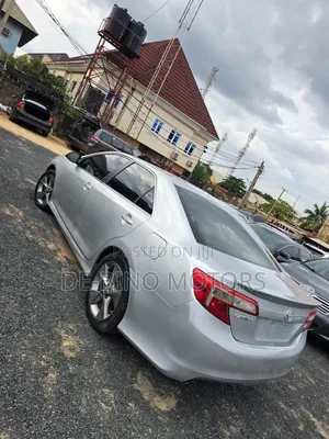 Toyota Camry 2012 Silver