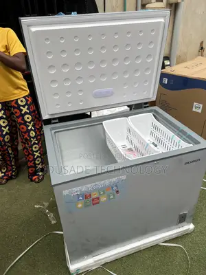Untouched Skyrun BD260A 260-Liter Chest Freezer