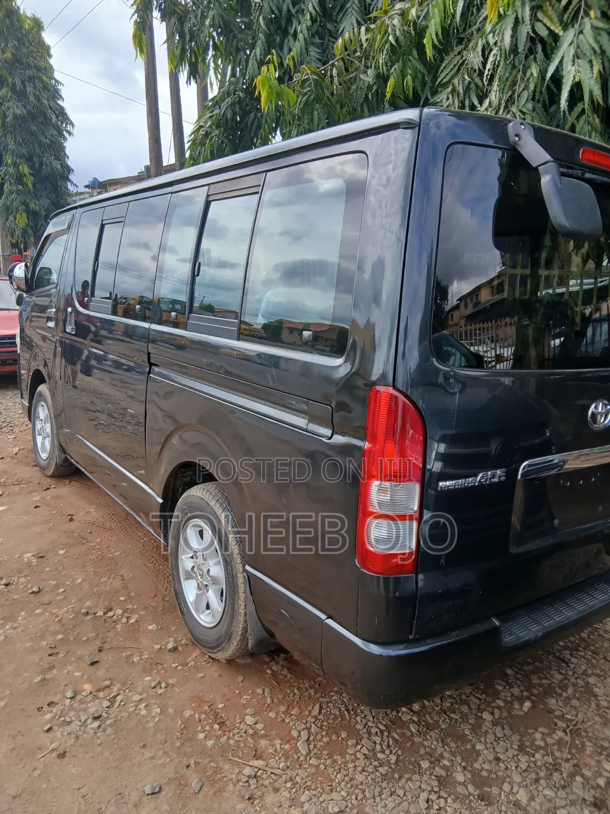 Toyota HiAce 2008 Black
