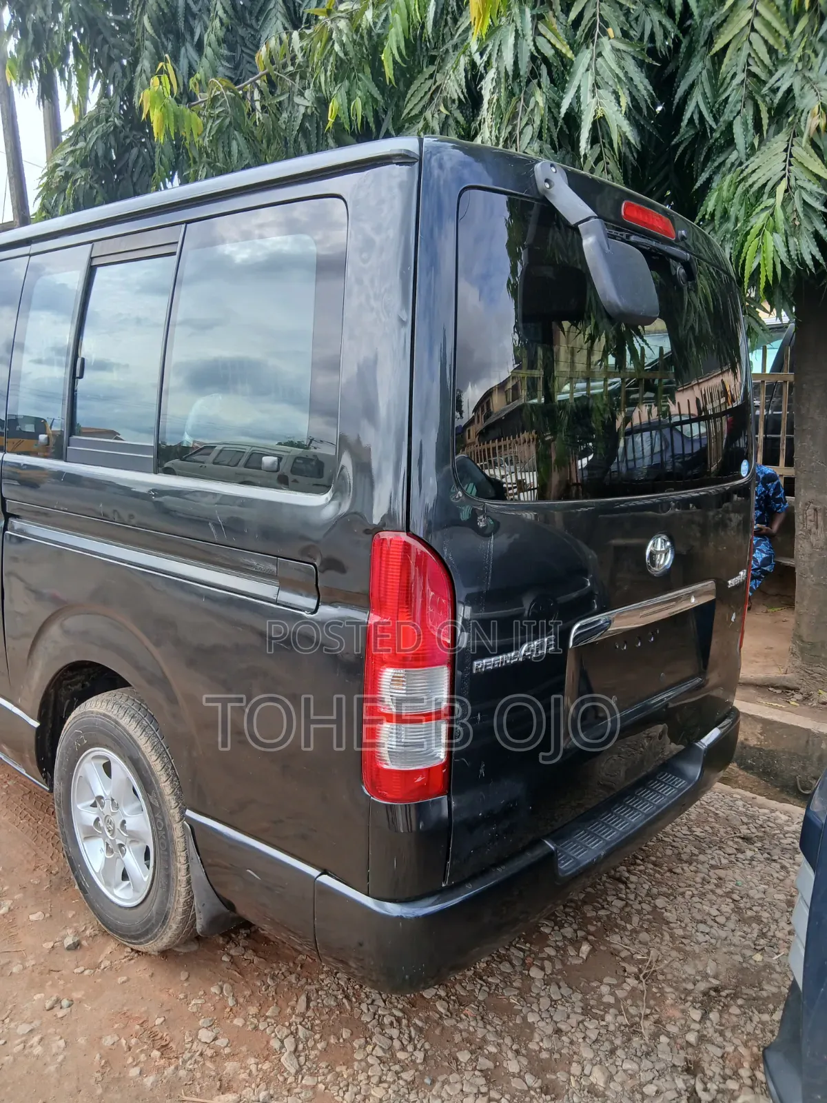 Toyota HiAce 2008 Black