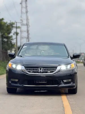 Honda Accord Sport 4dr Sedan FWD (2.4L 4cyl 2A) 2013 Black