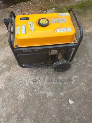 FIRMAN 4550/3650-Watt Portable Generator.