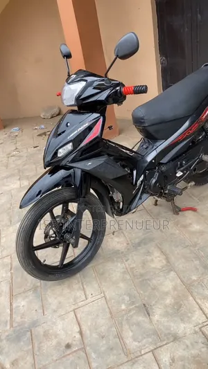 TVS Neo NX 2025 Black