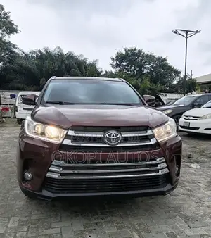 Toyota Highlander 2016 Red