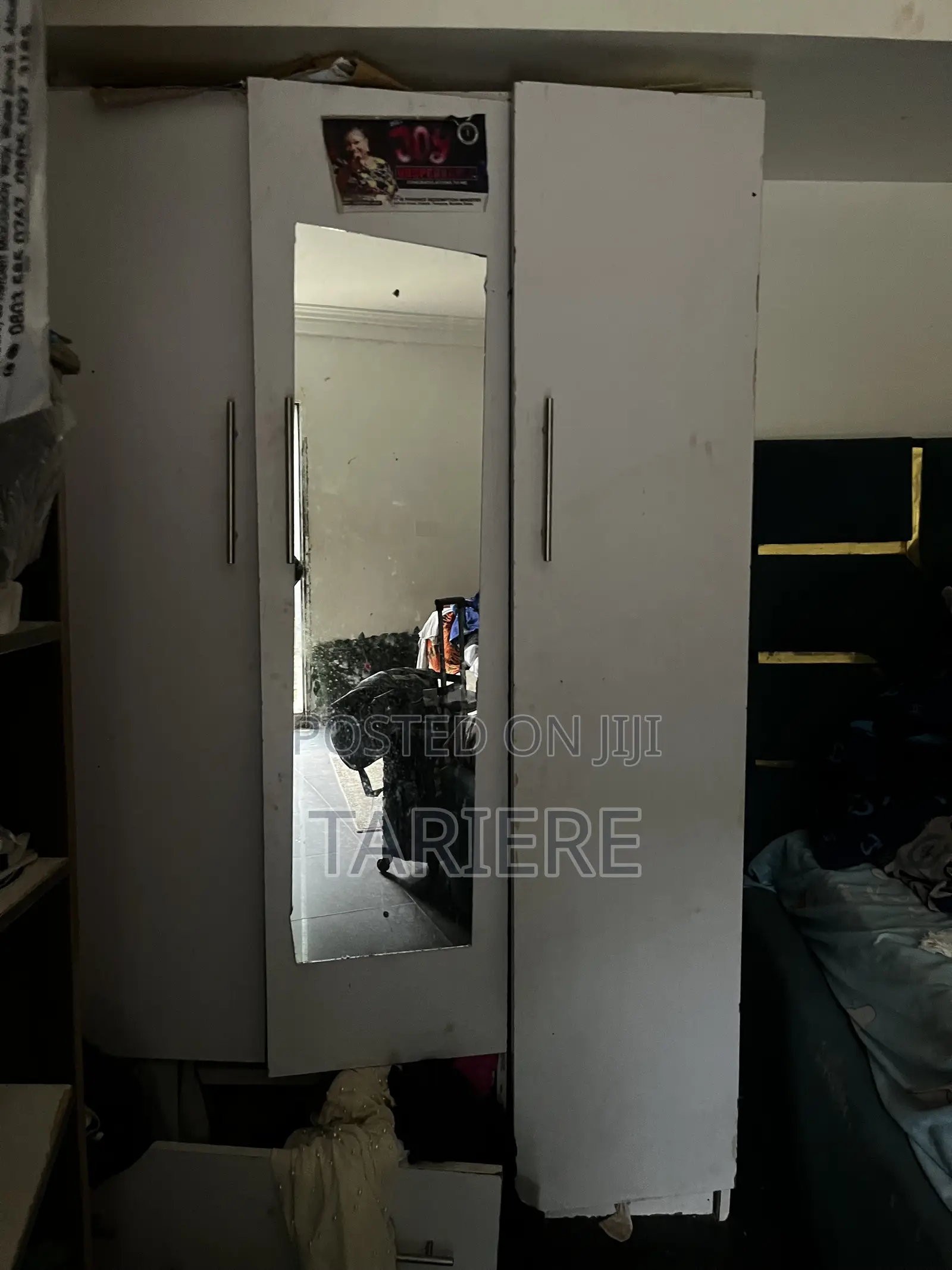 Wardrobe 3 Doors