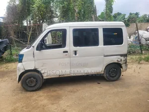 Daihatsu Atrai 1996 White