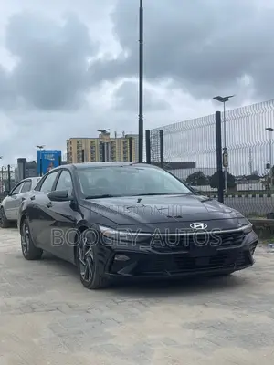 Hyundai Elantra 2024 Black