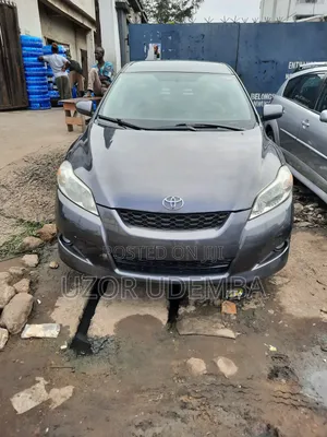 Toyota Matrix 2009 Gray