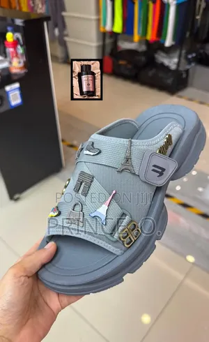 Luxury Balenciaga Slippers