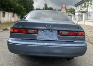 Toyota Camry 2021 Gray
