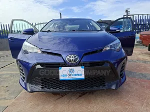 Toyota Corolla 2017 Blue