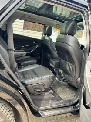 Hyundai Santa Fe 2017 Black