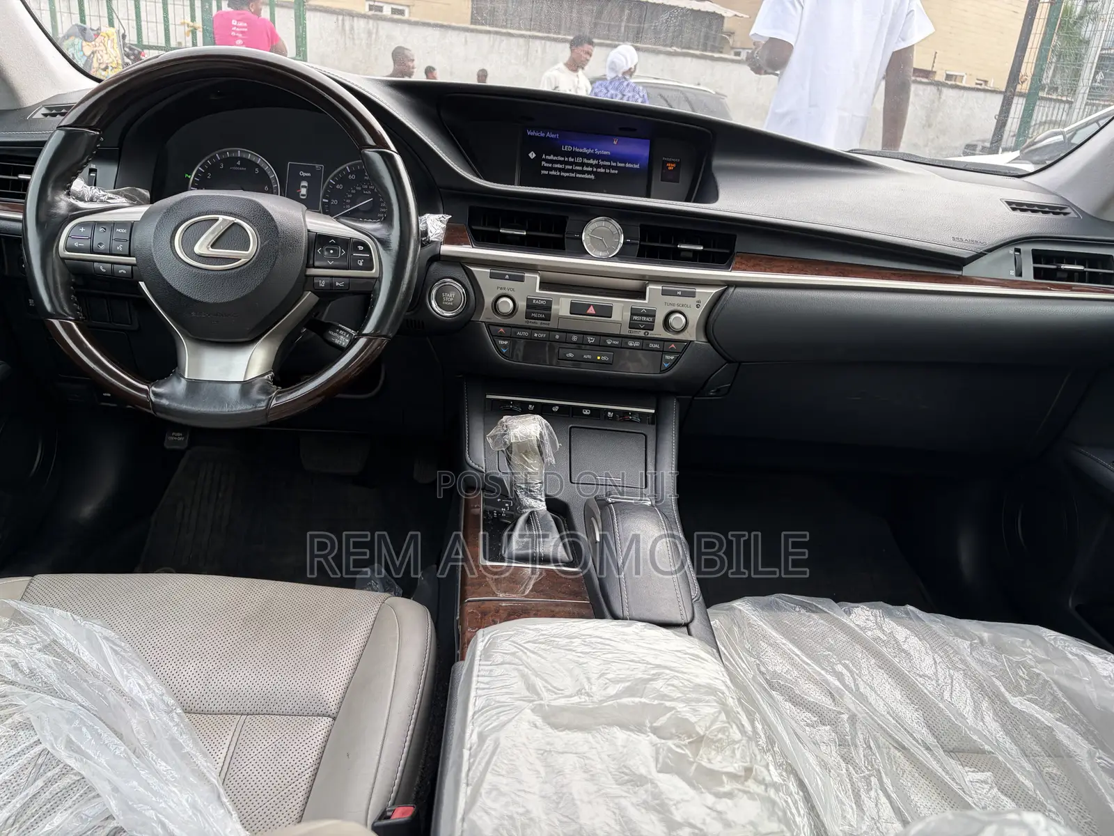 Lexus ES 2018 Black