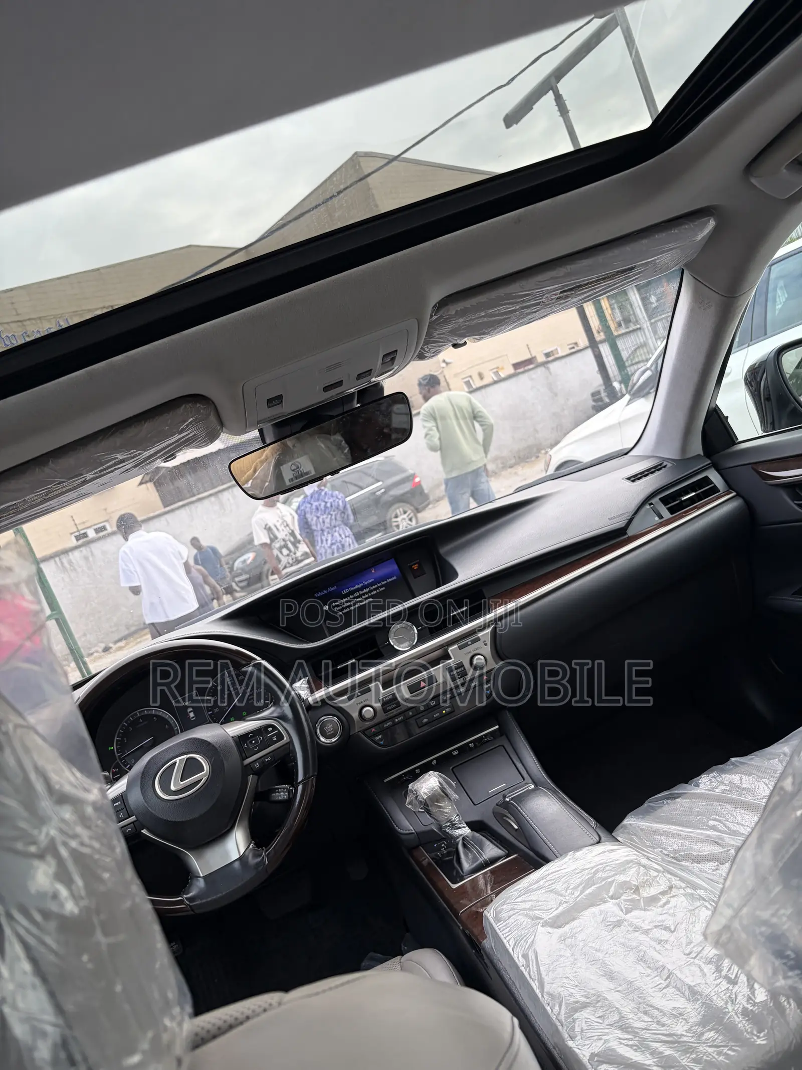 Lexus ES 2018 Black