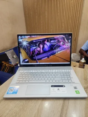 Laptop HP Envy 17 16GB Intel Core i7 SSD 512GB