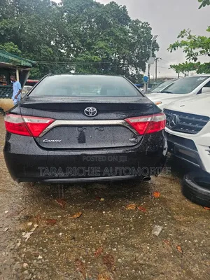 Toyota Camry SE 4dr Sedan (2.5L 4cyl 6A) 2016 Black