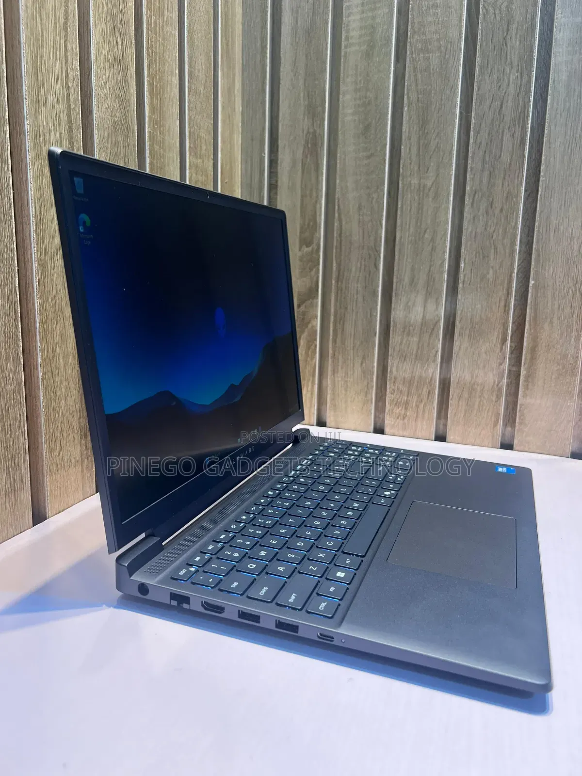 New Laptop Alienware M15 6GB Intel Core 7 SSD 1T