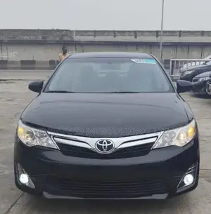 Toyota Camry LE 4dr Sedan w/Prod. End 11/13 (2.5L 4cyl 6A) 2014 Black