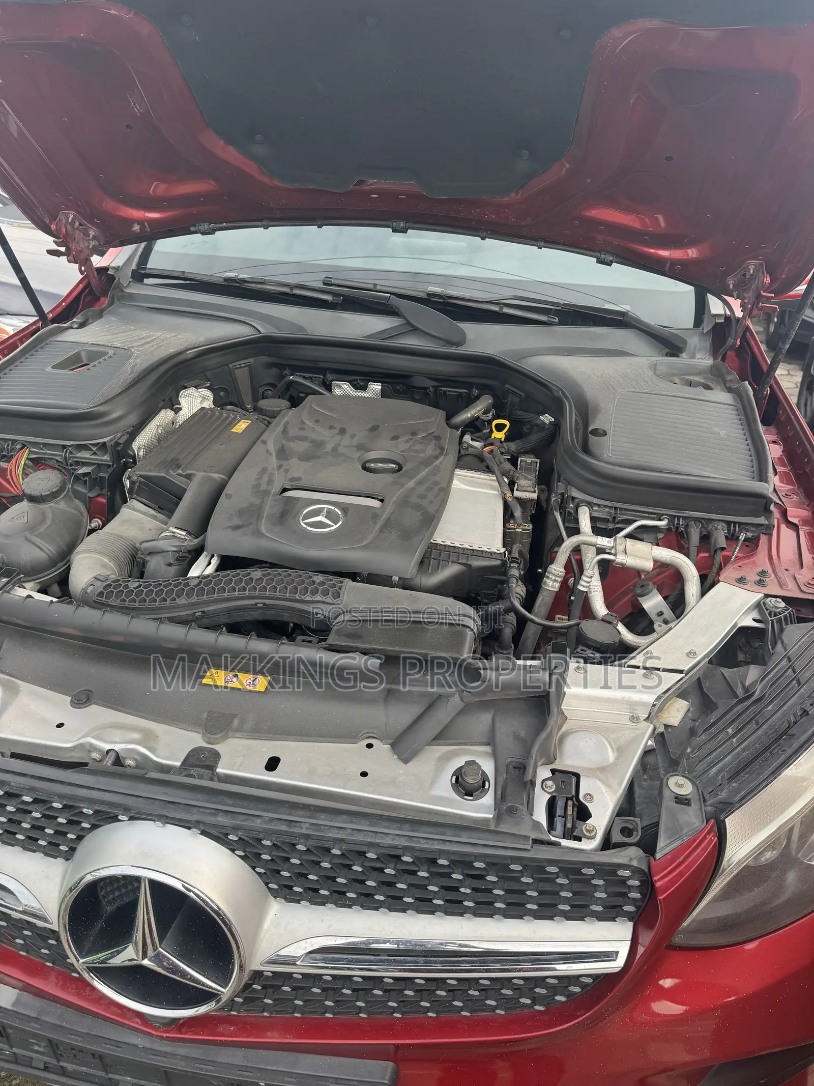 Mercedes-Benz C250 2017 Red