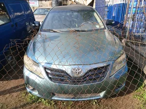 Toyota Camry 2011 Gray