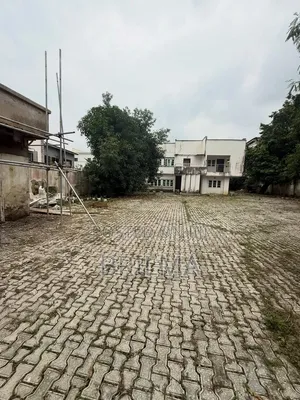1100Sqm Land in Maitama for Sale