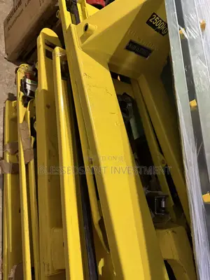 Pallet Truck 2 Tons 2500kg