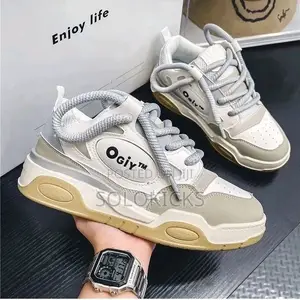 Ogyi Sneakers
